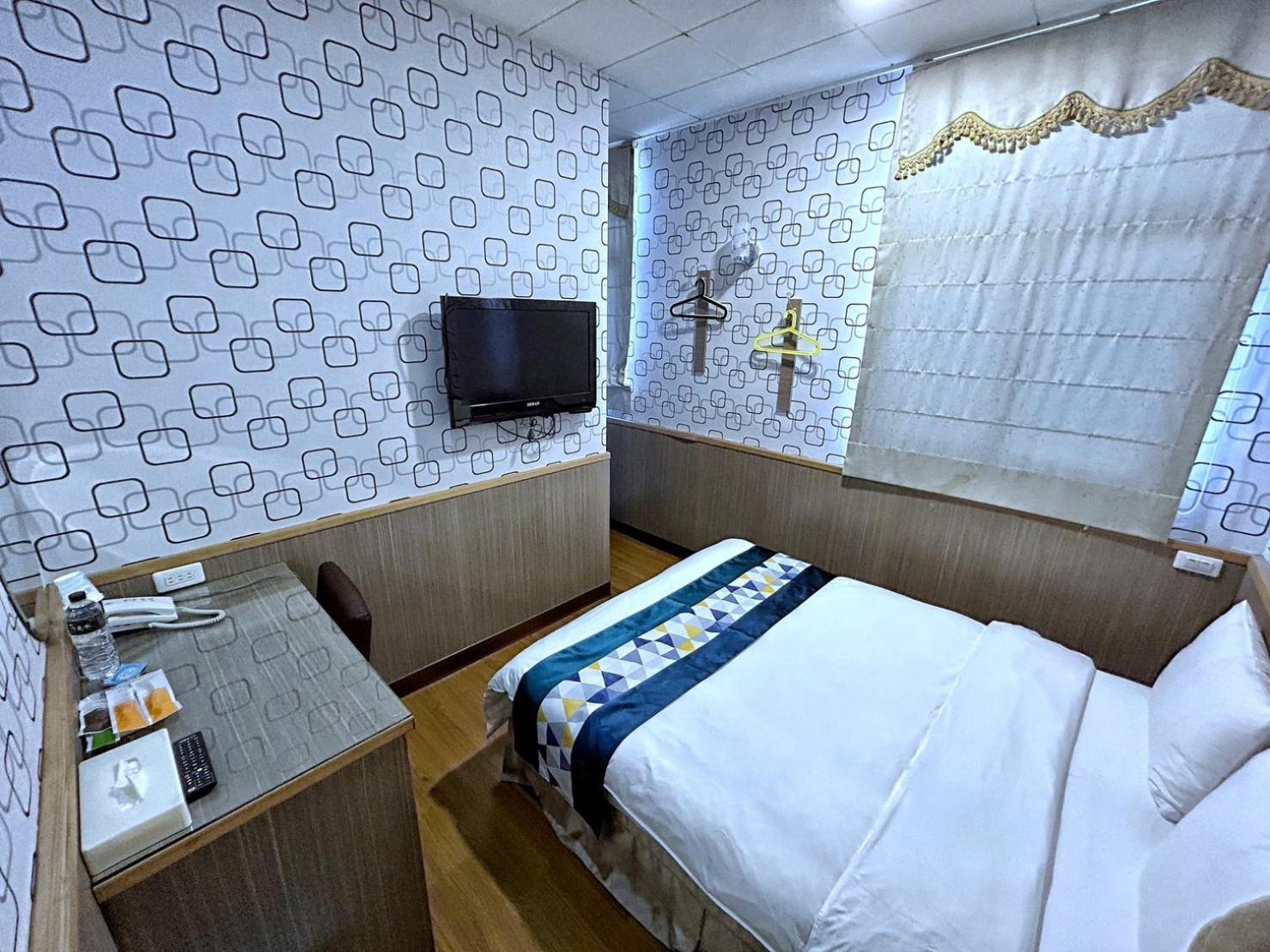 Fulong Hotel Zhongli Esterno foto